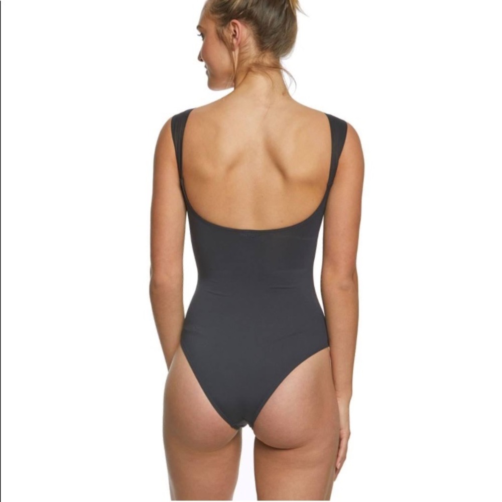 Billabong Off the Shoulder One Piece - Picture 3 of 8